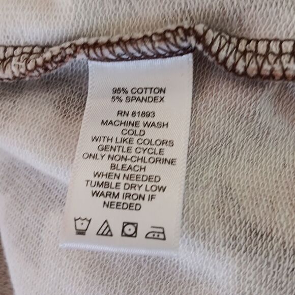 D&CO. Active Zip Up Vest - Picture 9 of 11